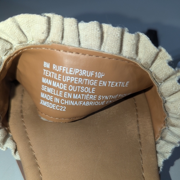 Joie Ruffle Eidel Tan Beige Neutral Slide/Sandals size 7 - Picture 10 of 10